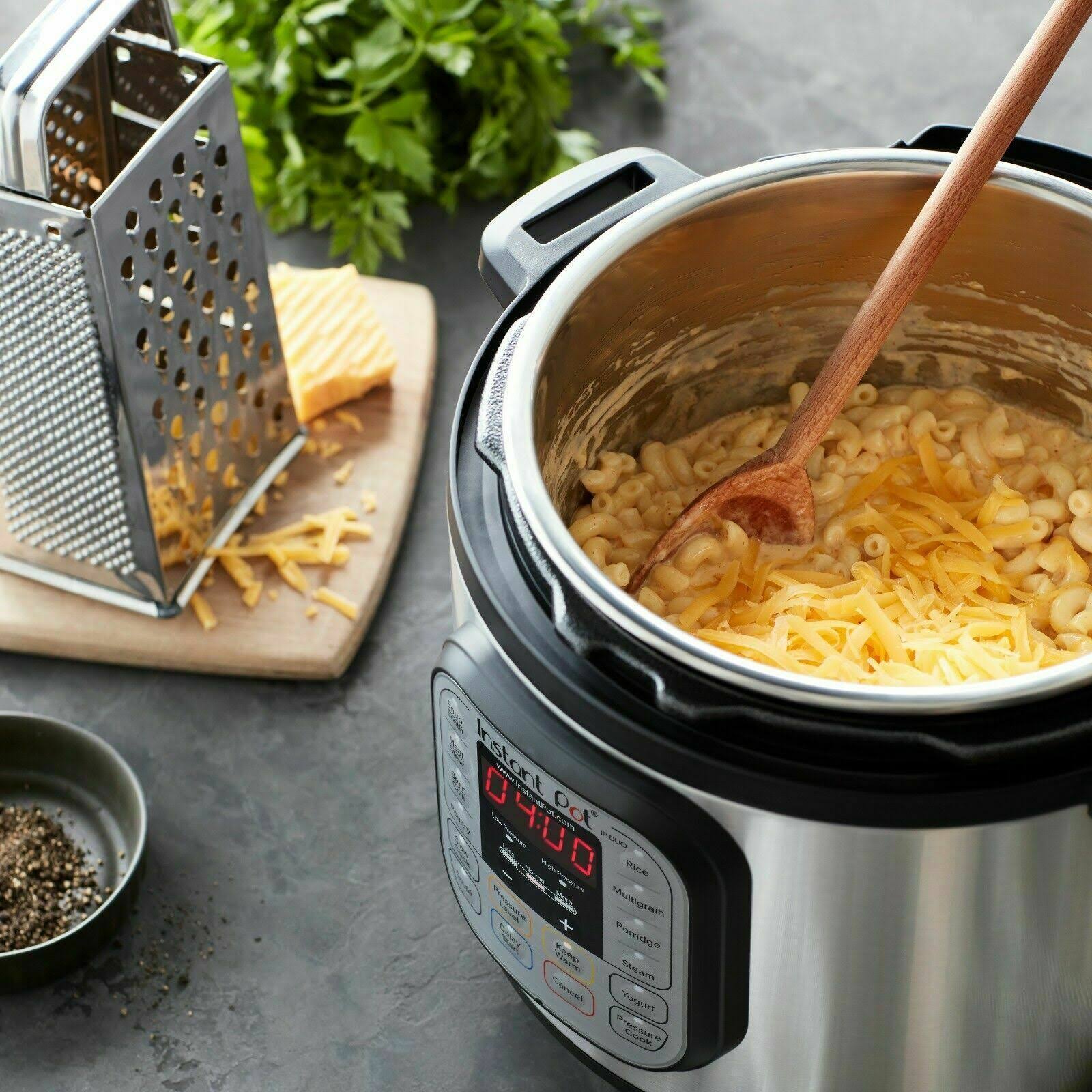 Instant Pot Duo Mini 7-in-1 3qt Electric Pressure Cooker – Silver - Image 8