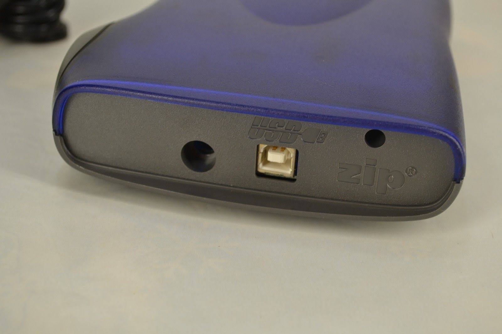Iomega Zip 100 MB USB External Zip Drive with USB, Power Cord and 3 100Mb Discs - Image 4